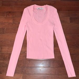 Zara Knit Top with Round Neck